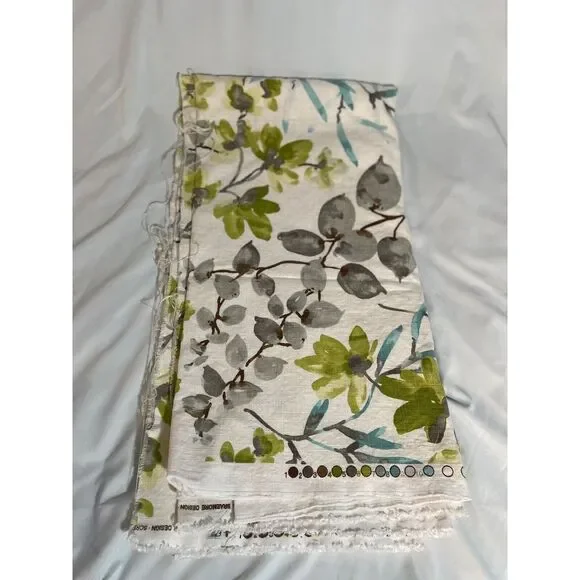 Braemore Gazebo Cloud Fabric‎ cotton/linen, floral/botanical YHL 2.25 yards - Picture 4 of 4